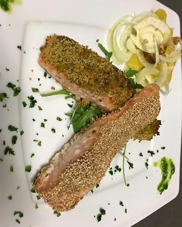 酒店 埃里莫冬宫酒店 4*